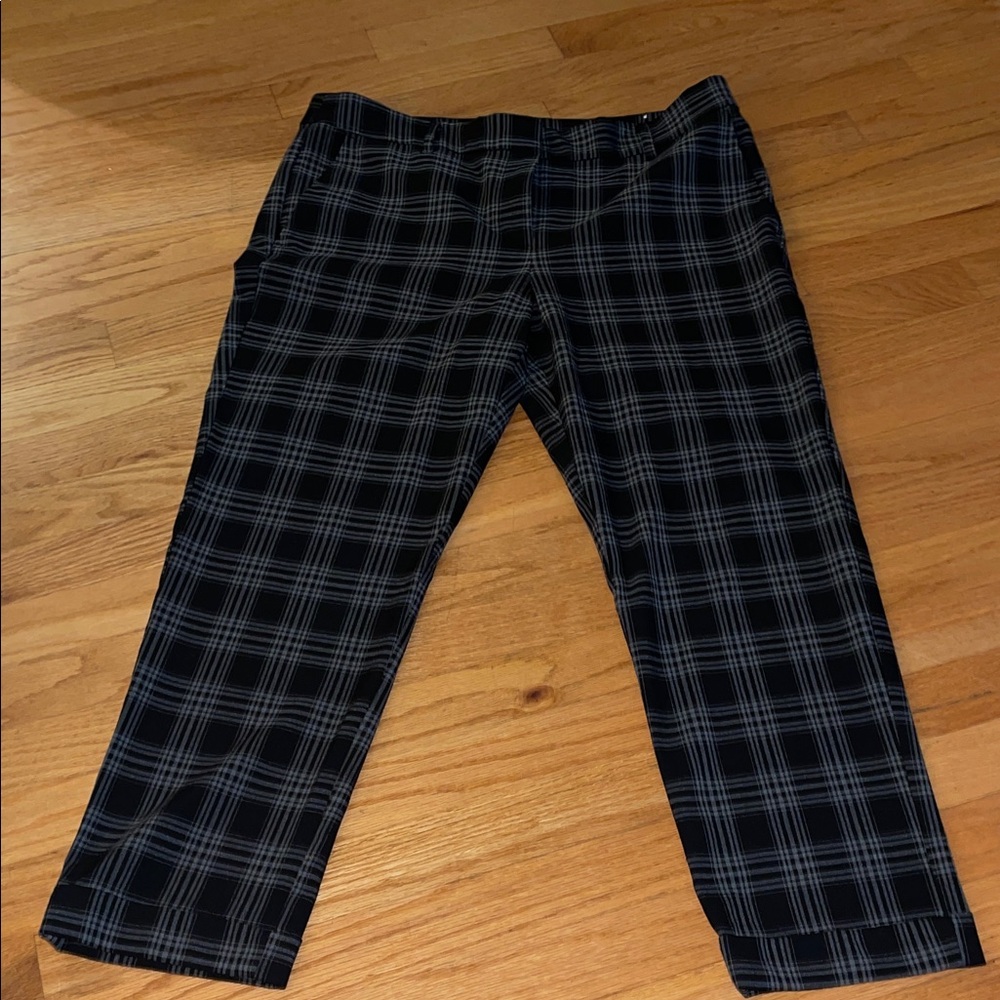LOFT Black and Gray Plaid Cropped Pants